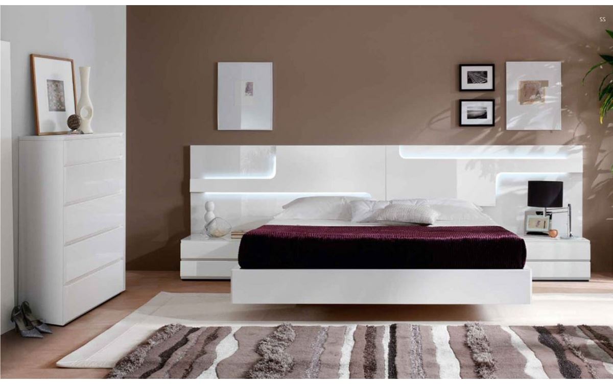 Дизайнерские кровати DB 33968