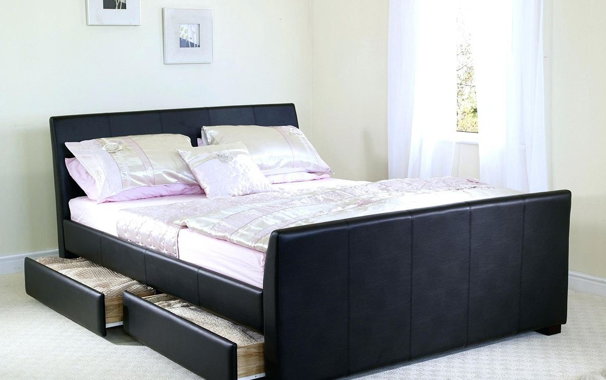 Дизайнерские кровати DB 5032